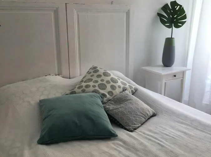 Charmante 3 Zimmer, Stadtwohnung *