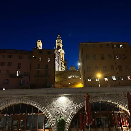 Charmante 3 Zimmer, Stadtwohnung * マントン