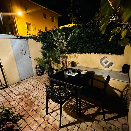 Apartmán Charmante 3 Zimmer, Stadtwohnung