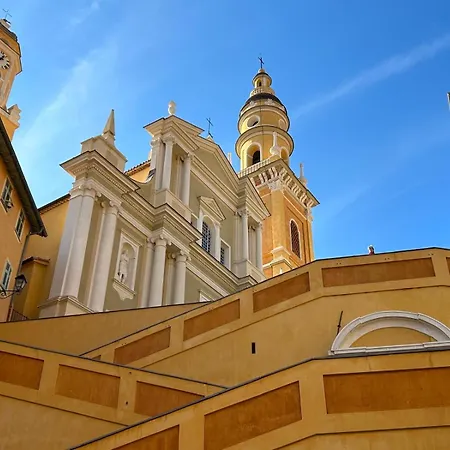 Apartmán Charmante 3 Zimmer, Stadtwohnung