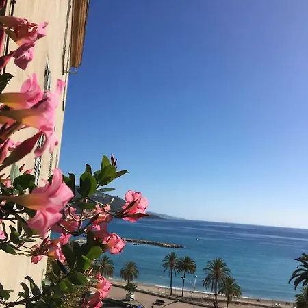 Charmante 3 Zimmer, Stadtwohnung Apartment