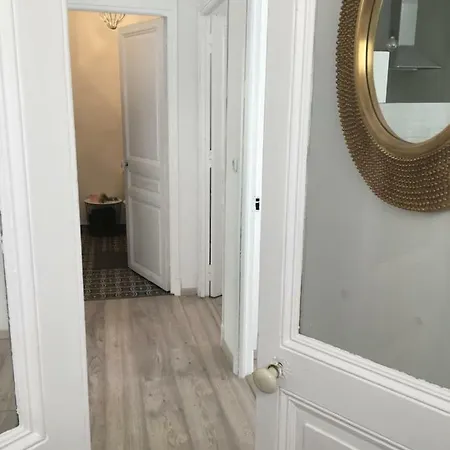 Charmante 3 Zimmer, Stadtwohnung * Menton