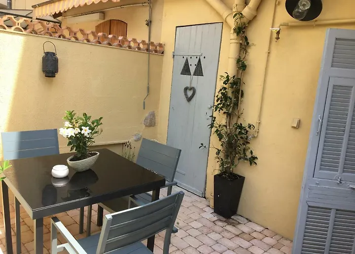 Charmante 3 Zimmer, Stadtwohnung Lejlighed Menton